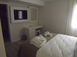 Alesta Residence