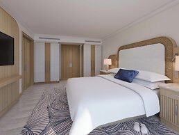 Hamilton Princess - Fairmont Gold Experience