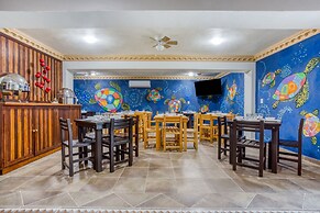 Hotel Arco Maya