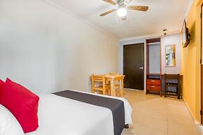 Hotel Arco Maya