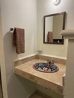 Hotel Arco Maya