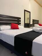 Hotel Arco Maya