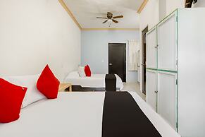 Hotel Arco Maya