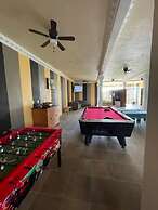 Hotel Arco Maya