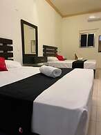 Hotel Arco Maya