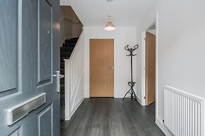 Beautiful 3-bed Apartment in Romford