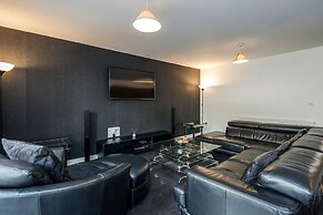 Beautiful 3-bed Apartment in Romford
