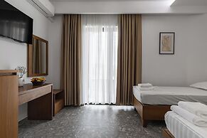 Hotel Center