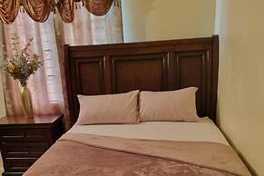 2-bed, Sleeps 4, Private Garden, Parking
