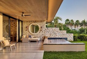 Susurros del Corazón, Auberge Collection