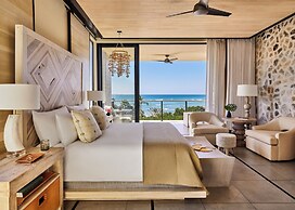 Susurros del Corazón, Auberge Collection
