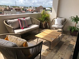 Casa Luz Downtown Apartments