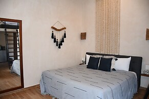 Casa Luz Downtown Apartments