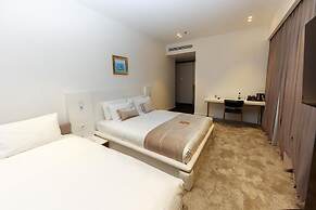 Habitat Hotel Tirana
