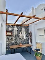 Aeron suites