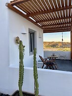 Aeron suites