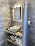 Aeron suites