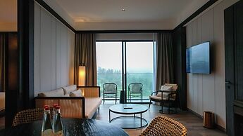 Grand Aston Puncak Hotel & Resort
