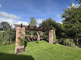 Moor End Manor