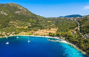 Elia Beach Villa in Ithaki