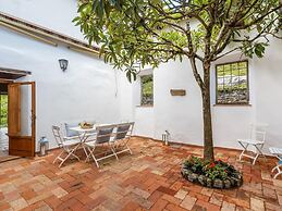 Casa al Colle in San Romano