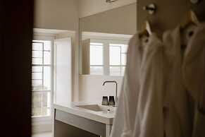 Boutique Hotel NOAE by Emerald Stay