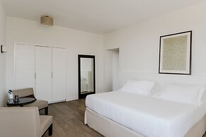 Boutique Hotel NOAE by Emerald Stay