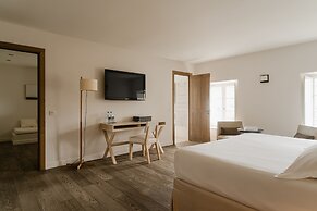 Boutique Hotel NOAE by Emerald Stay