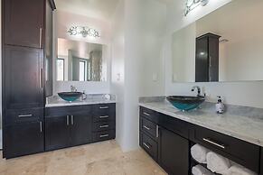Diamante Beachfront Suites