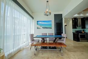 Diamante Beachfront Suites