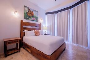 Diamante Beachfront Suites