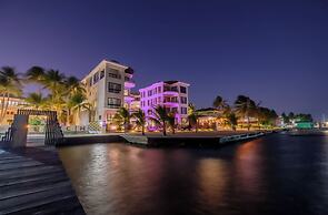 Diamante Beachfront Suites