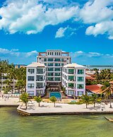 Diamante Beachfront Suites