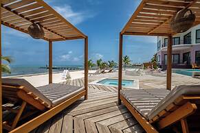 Diamante Beachfront Suites