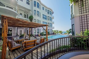 Diamante Beachfront Suites