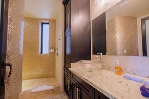 Diamante Beachfront Suites