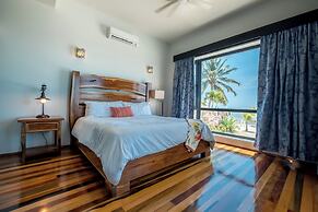 Diamante Beachfront Suites