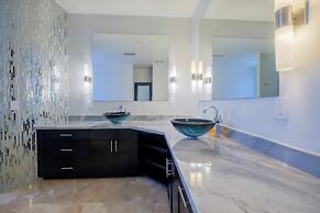 Diamante Beachfront Suites