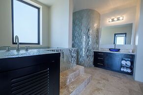 Diamante Beachfront Suites
