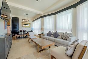 Diamante Beachfront Suites