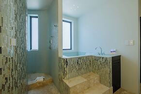 Diamante Beachfront Suites