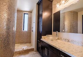 Diamante Beachfront Suites