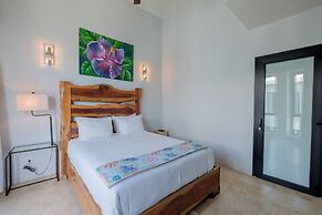 Diamante Beachfront Suites
