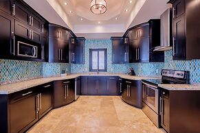 Diamante Beachfront Suites