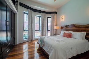 Diamante Beachfront Suites