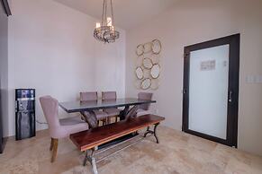 Diamante Beachfront Suites