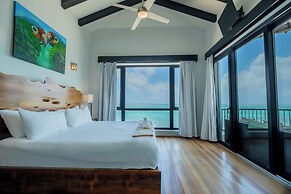 Diamante Beachfront Suites