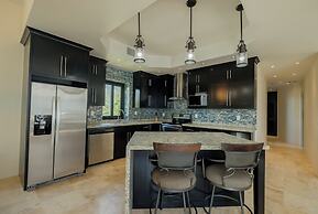 Diamante Beachfront Suites
