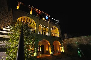 Kayra Cave Suites