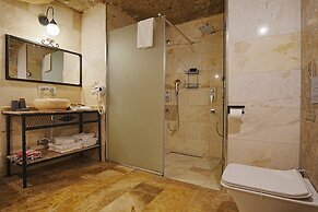 Kayra Cave Suites